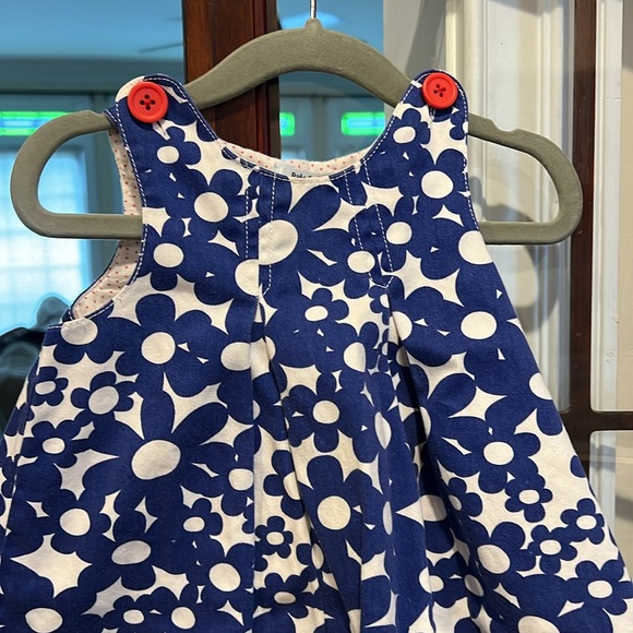 Very gently worn Baby Boden cotton pinnie “S” monogram - 12-18m - Picture 2 of 5